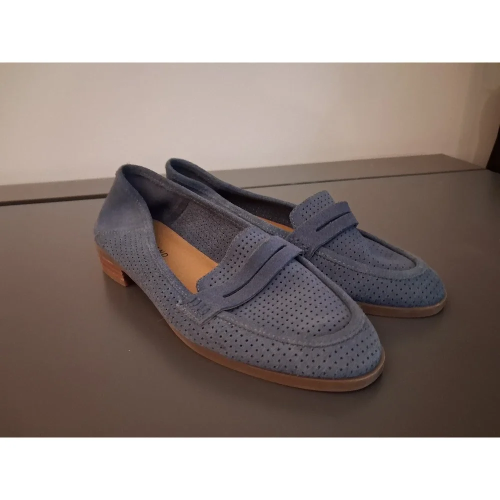 Lucky Brand Blue Suede Perforated Penny Loafers Size 7.5M Low Stacked Heel